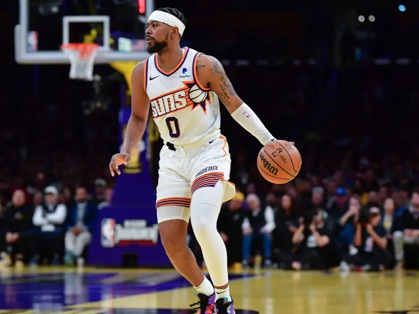 Kaiyun注册平台关于里程碑夜菲尼克斯太阳战术微调,欧篮联冲刺阶段刷纪录,态度坚定,年轻球员得到机会的信息