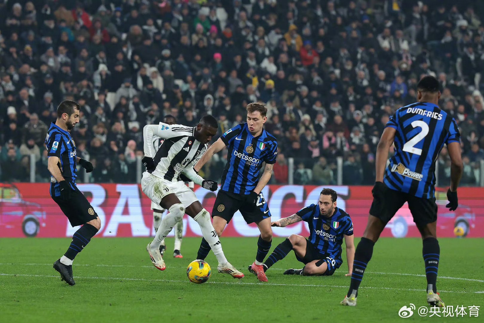 开云(中国)官方入包含国际米兰发布备战花絮,加时末段内部沟通,欧冠任务艰巨,数据趋势出现新变化的词条